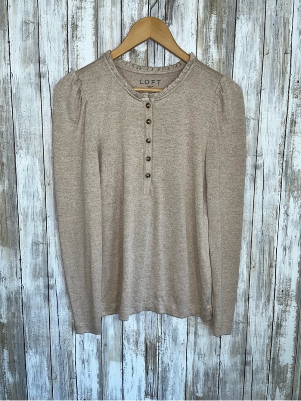 LOFT Beige Knit Top XS Ruffle Neck Henley Button Front Long Sleeve Soft Stretch